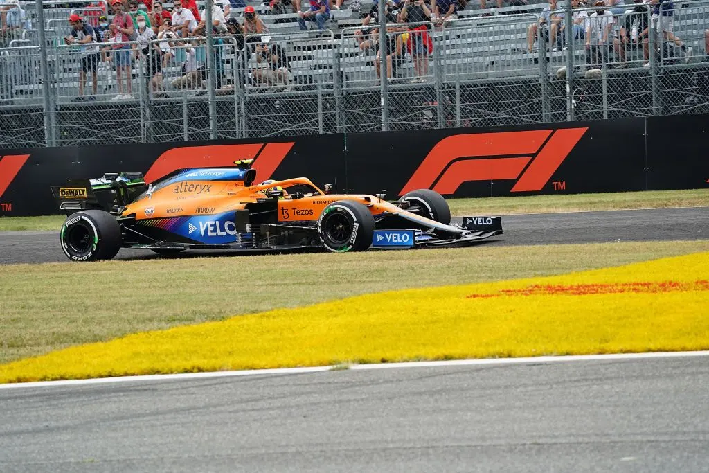 Formel 1-stjerne får lang kontrakt hos storhold