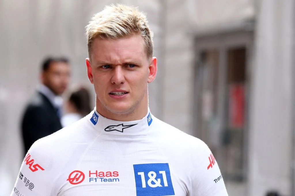Mick Schumacher skifter til Mercedes