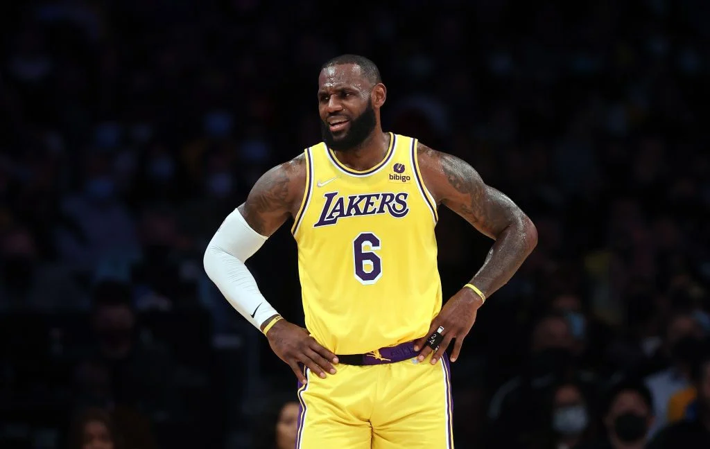 LeBron James er blevet suspenderet