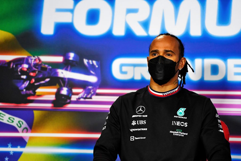 Nu er der styr på Lewis Hamiltons fremtid