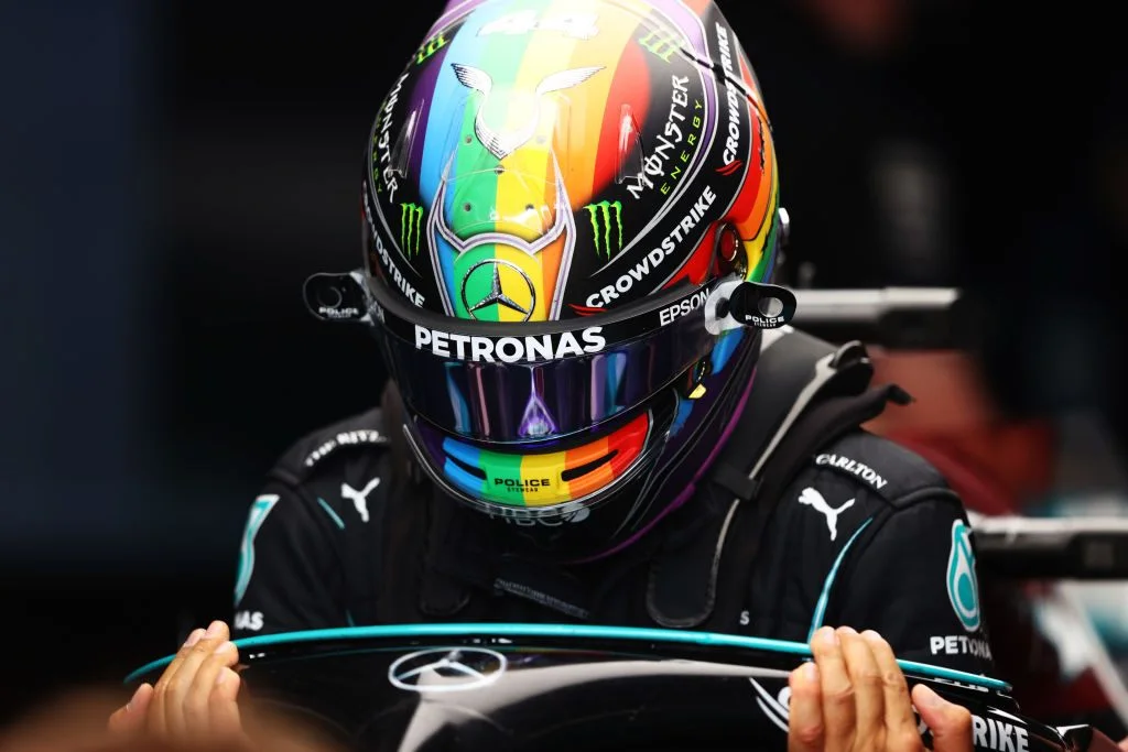 Er ulovligt i Qatar: Holder ikke Lewis Hamilton tilbage