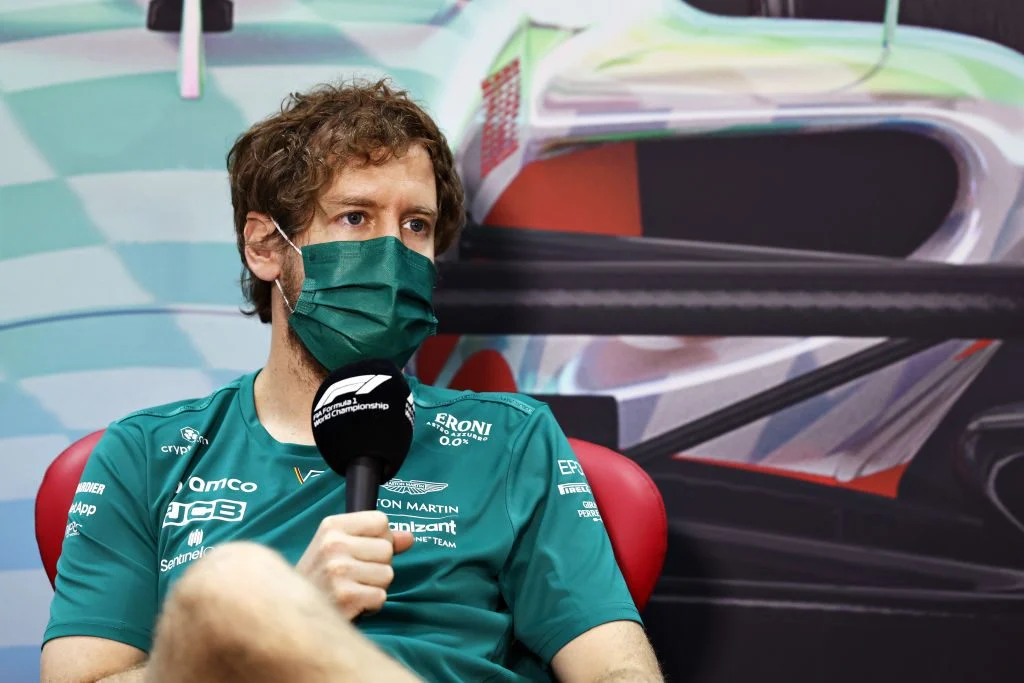 Aston Martin afløser Sebastian Vettel