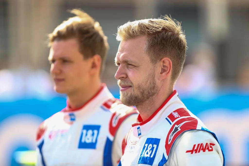 Tidligere F1-kører stikker til Schumacher: Skal først forbi Kevin