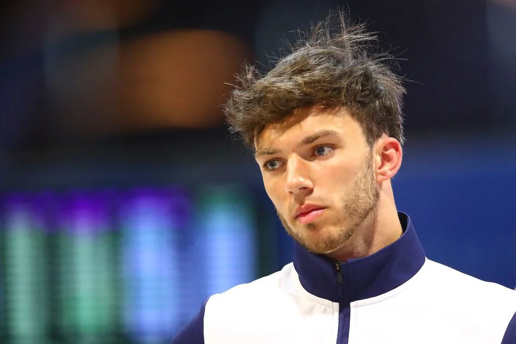 Pierre Gasly vinker farvel til Alpha Tauri