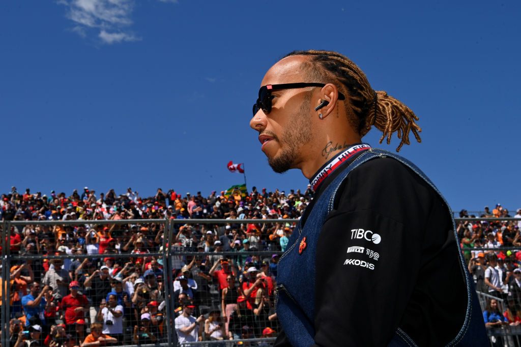Lewis Hamilton i store problemer: Ikke sket i 9 år