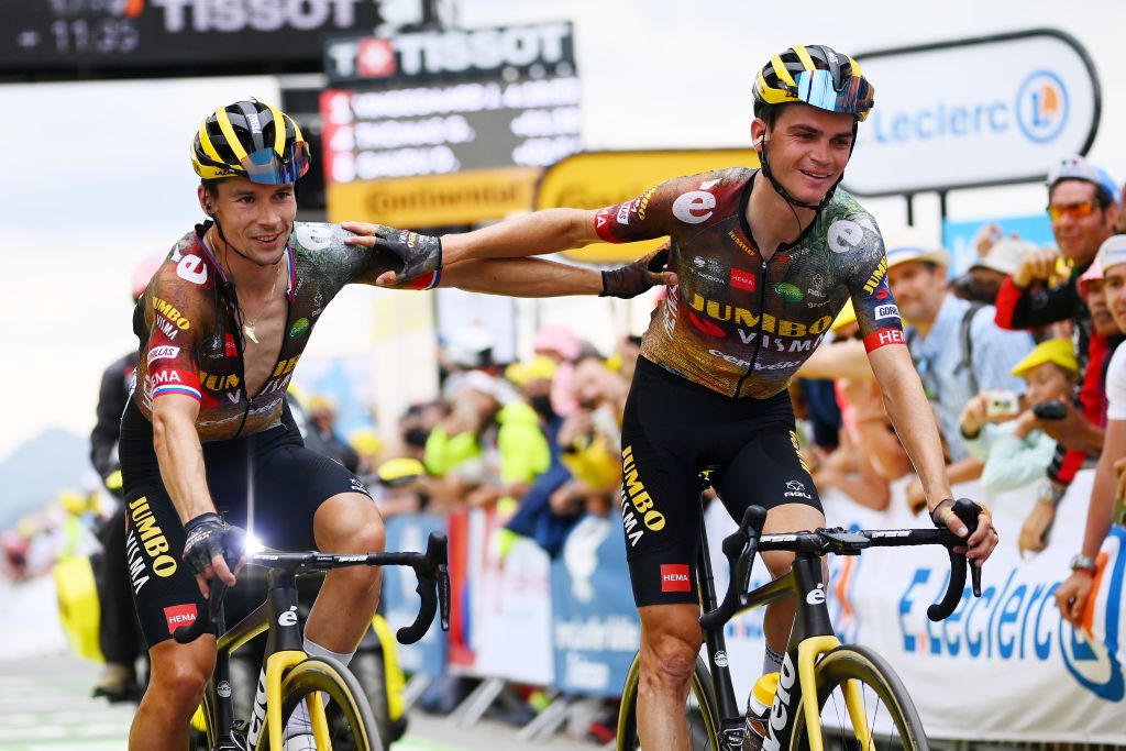 Efter flot enkeltstart: Primoz Roglic er ny mand i førertrøjen