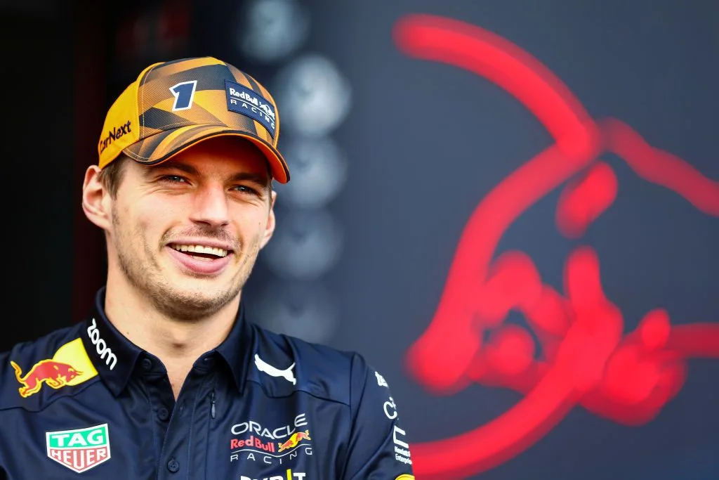 Max Verstappen langer igen ud efter Sergio Perez