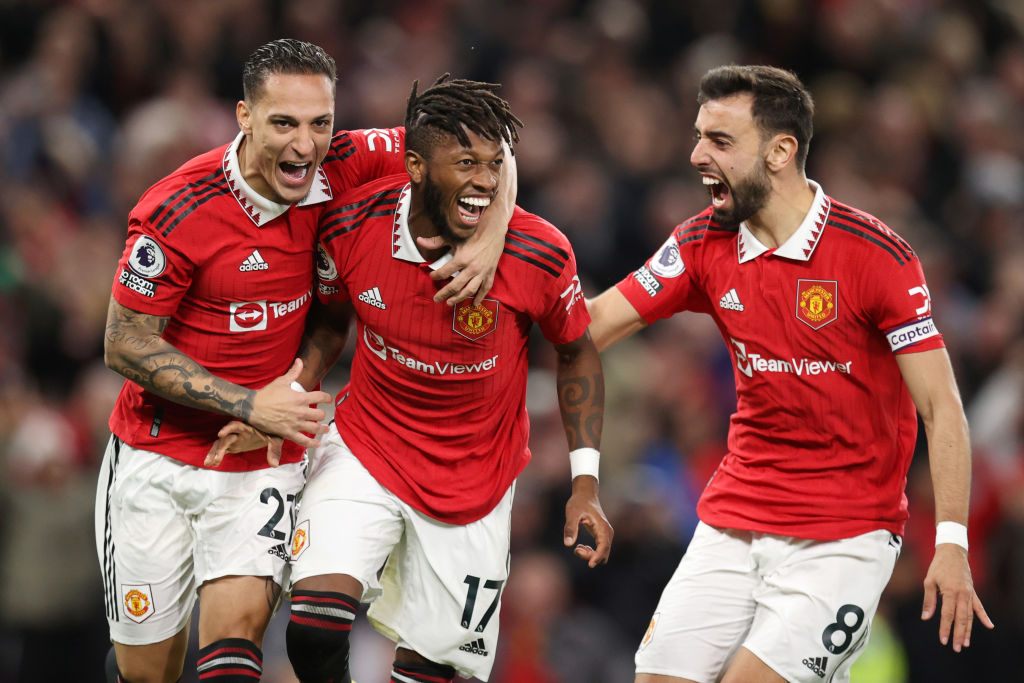 Manchester United siger farvel til midtbanespiller