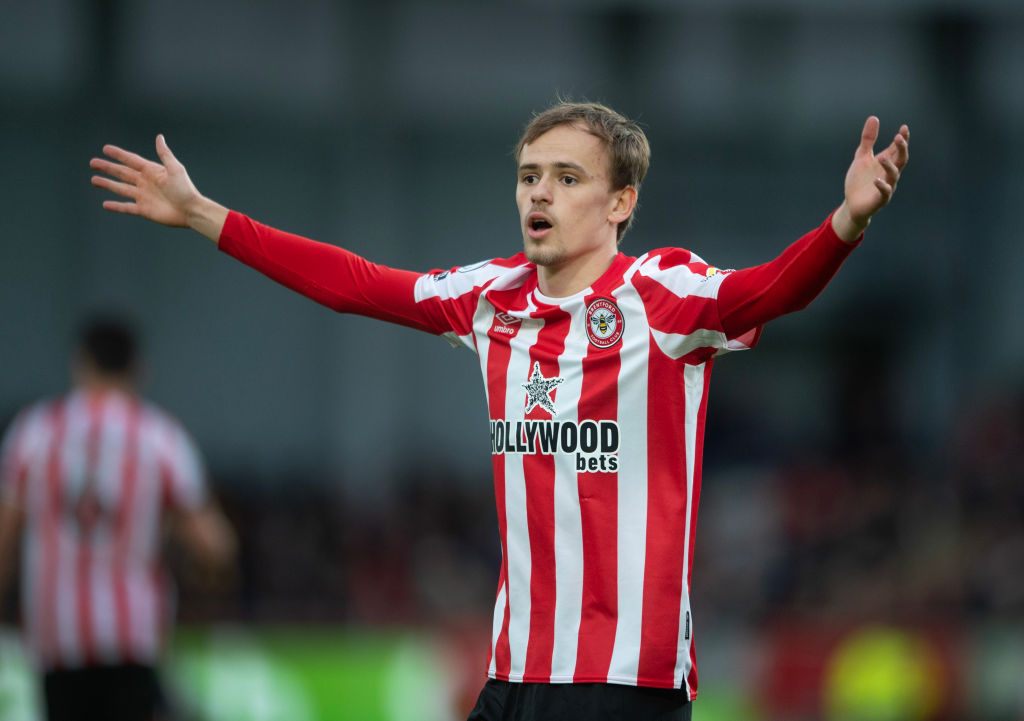 Mikkel Damsgaard kaster millioner efter sommerhus