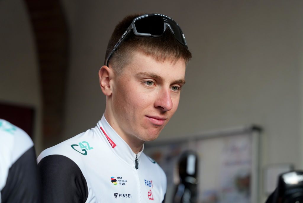 Jonas Vingegaards rival, Tadej Pogacar, åbner op om skjult kamp