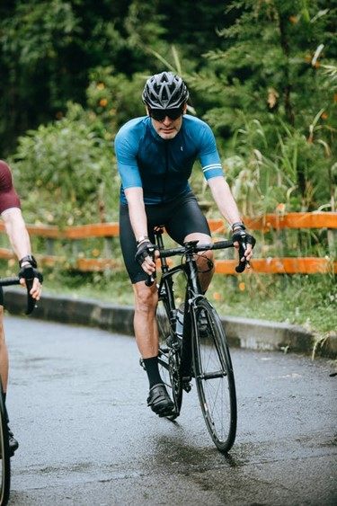 Cykling er en af de bedste former for motion. Sådan kommer du i gang landevejscykling
