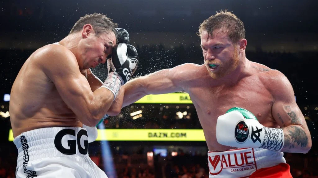 Canelo Alvarez er åben for kamp mod Conor McGregor