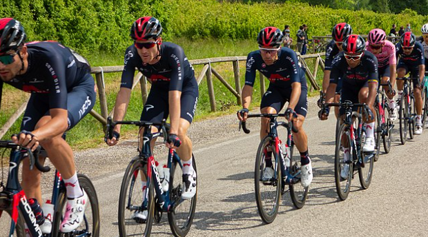 Storholdet Ineos henter dansk cykelrytter