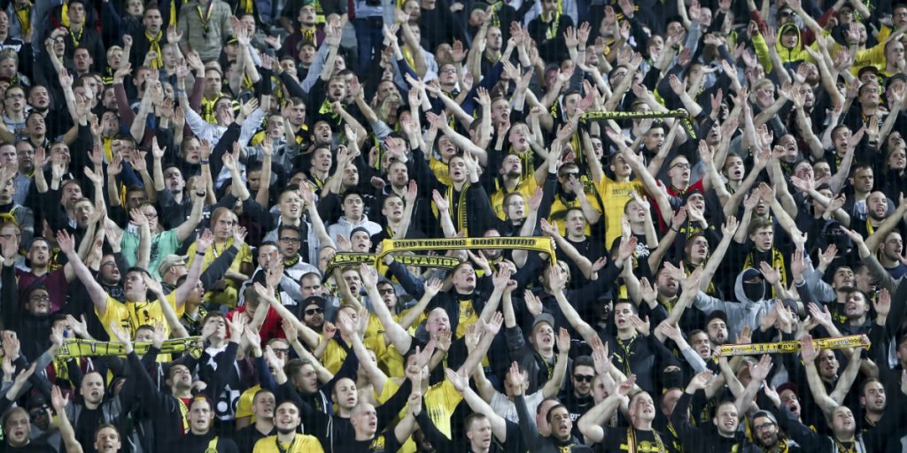 Efter kæmpe protester: Nu trækker mulig storinvestor sig fra Bundesliga-aftale