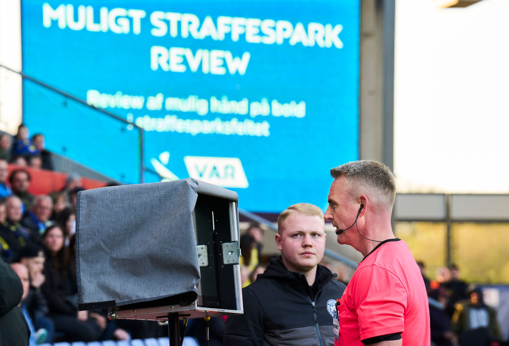 Superligaen står foran stor ændring: Denne betydning får det for danskerne
