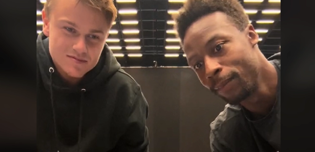 Skete det virkelig? Holger Rune fanget i morsom video med fransk stjerne