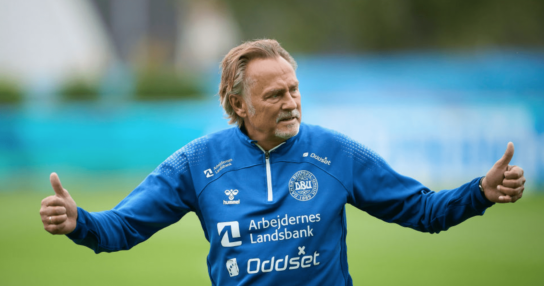 Landsholdsstjerne klar med millioner til Lars Høgh-behandling