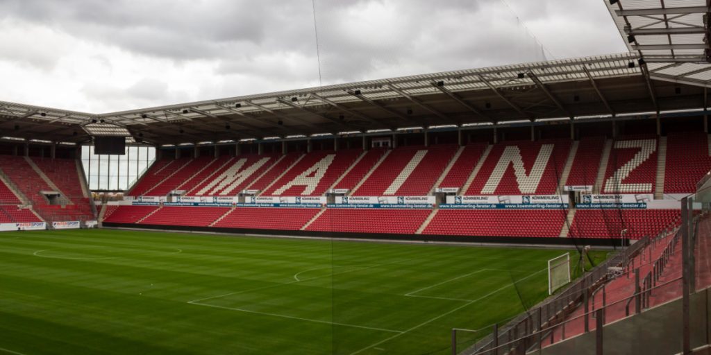 Mainz 05 henter dansk cheftræner