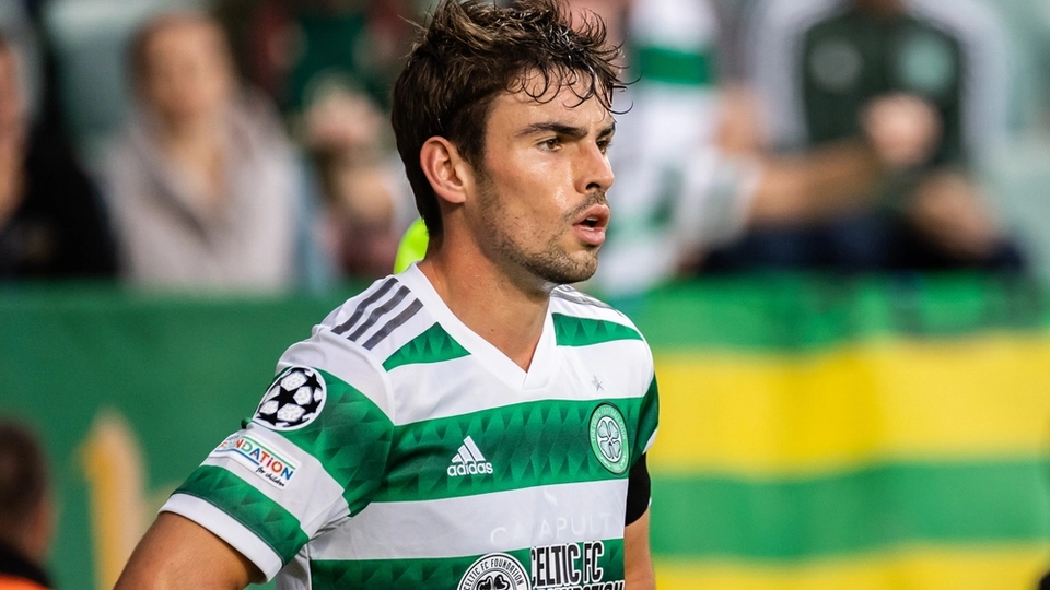 Matt O’Riley er på plads i Premier League-klub
