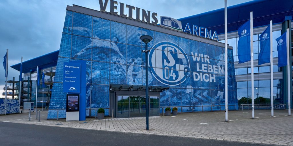 Schalke 04 kan risikere at gå konkurs hvis de rykker ned denne sæson