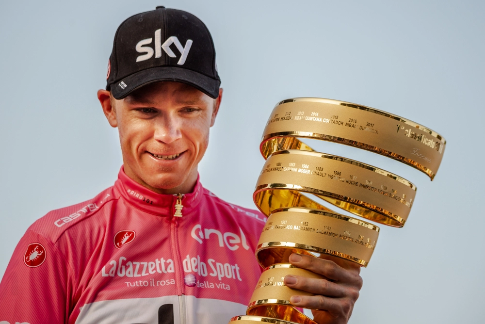 Michael Rasmussen går til angreb på Chris Froome