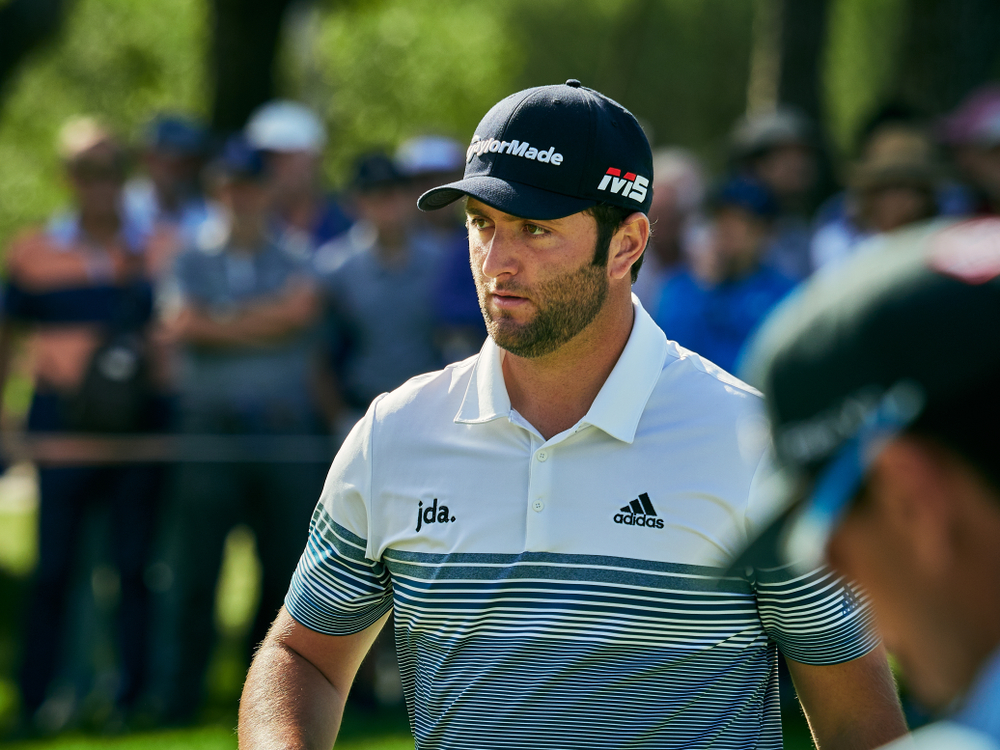Jon Rahm vinder LIV Golf-titel og scorer enormt beløb