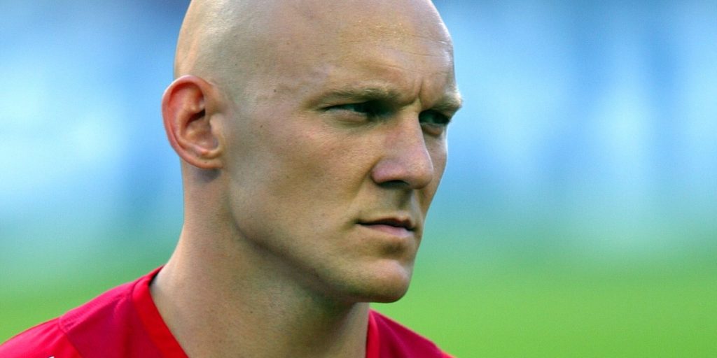 Thomas Gravesen spillede trommer med Ballon d’Or-trofæer