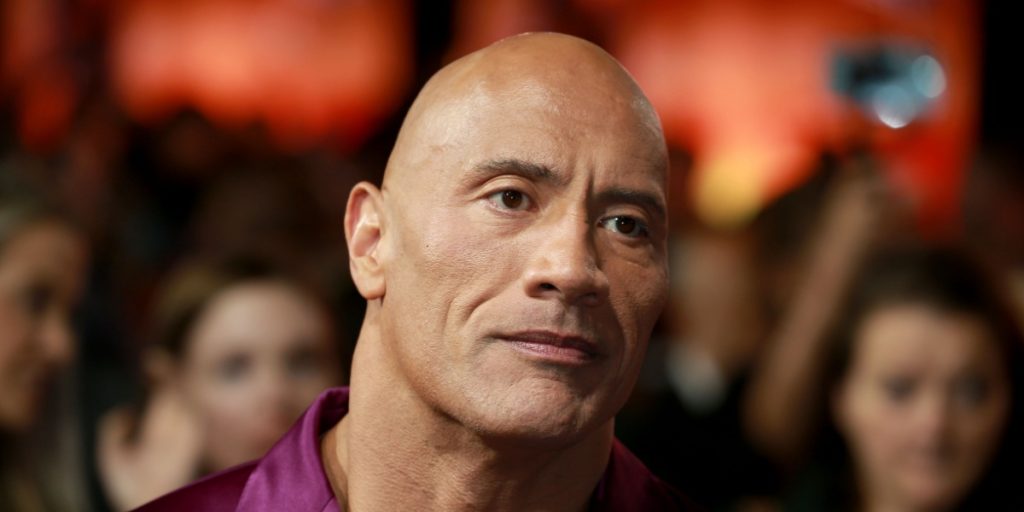 The Rock gør overraskende comeback i ringen