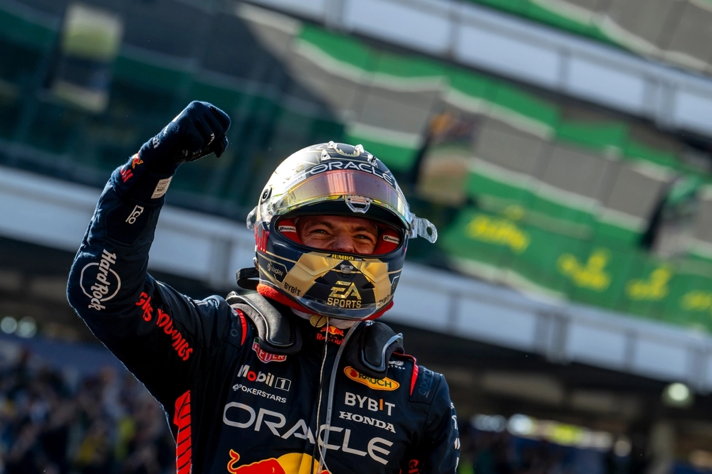 Max Verstappen melder ud: Vil have Fernando Alonso som holdkammerat
