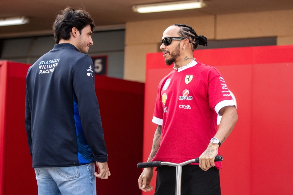 Lewis Hamilton peger på sin favoritkører i Formel 1: Det er bestemt ikke hvem du tror det er