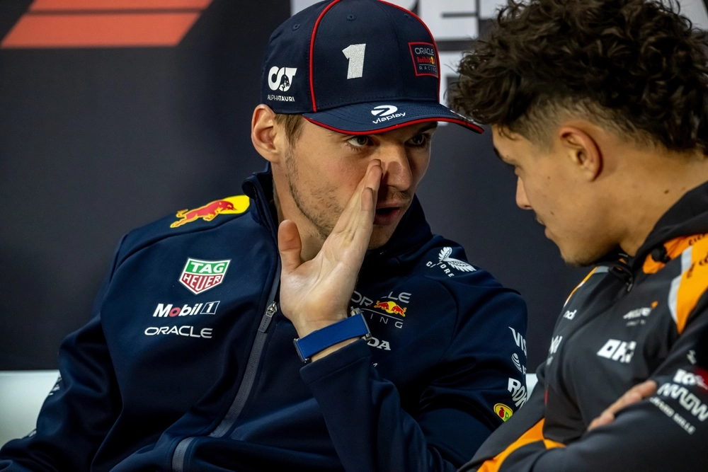 Alle taler om det: Nu bryder Max Verstappen selv tavsheden