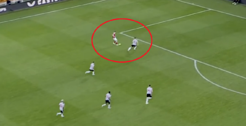 Video: Hør hvordan kommentatorerne går amok da Chris Woods bringer Nottingham foran mod Newcastle