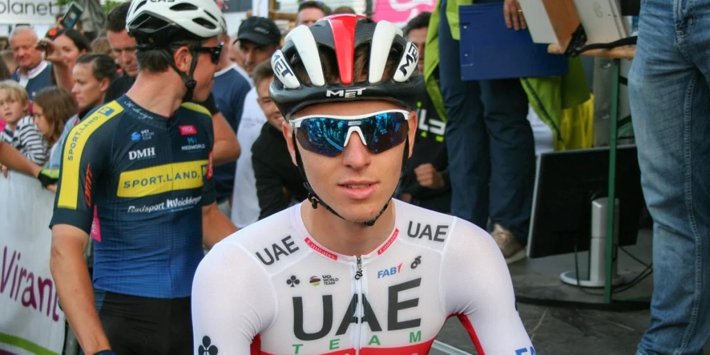 Cykellegende afskriver Tadej Pogacar til VM