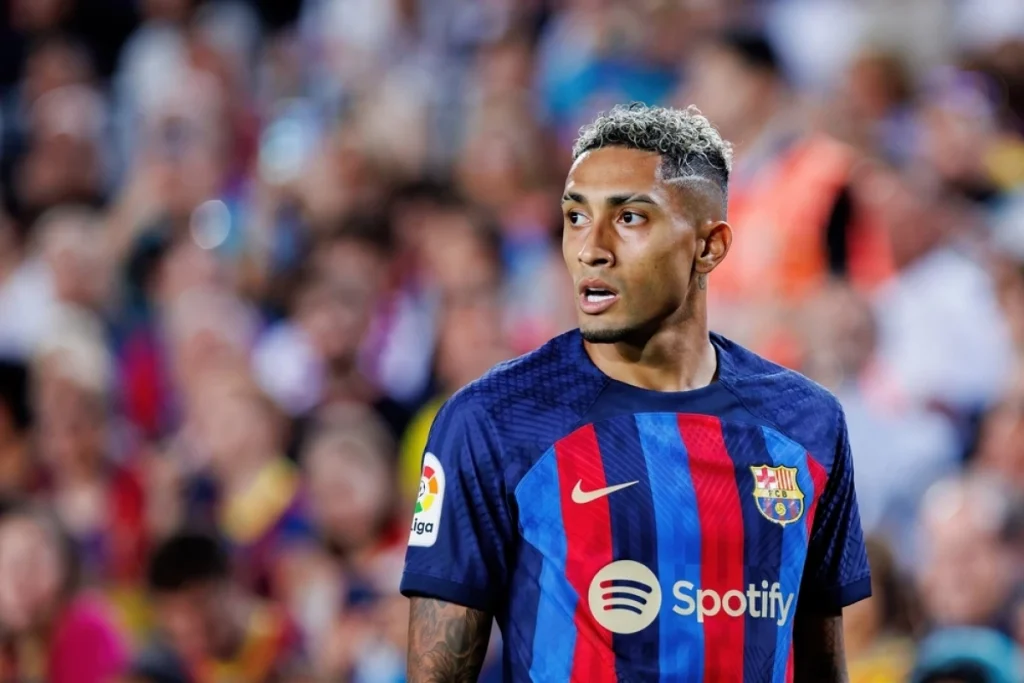 Barcelona kræver UEFA-straf til PSG efter CL-aften